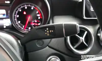Mercedes-Benz GLA-Class 2019 2.0 гидро, миниатюра 12