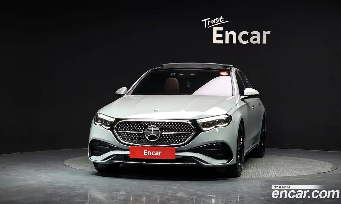 Mercedes-Benz E-Class 2024 2.0 автомат (гидро), фото 3