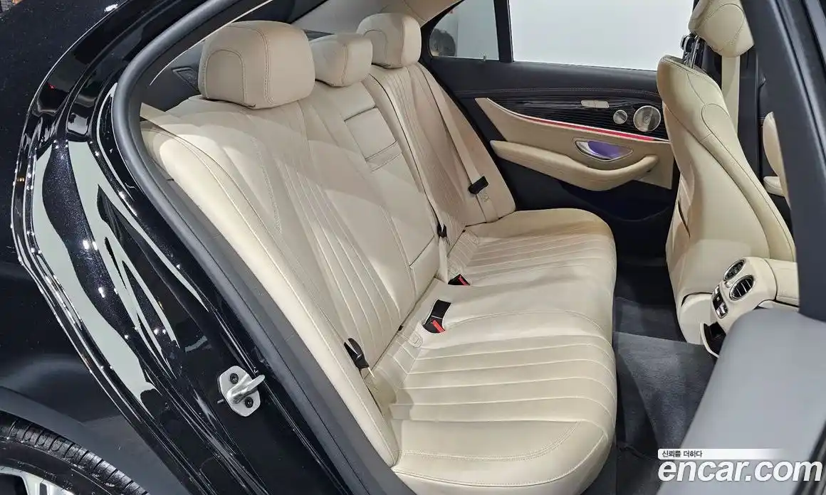 Mercedes-Benz E-Class 2021 3.0 автомат (гидро), фото 19