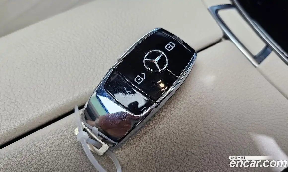 Mercedes-Benz E-Class 2021 3.0 автомат (гидро), фото 23