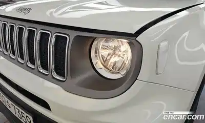 Jeep Renegade 2021 2.4 автомат (гидро), миниатюра 8