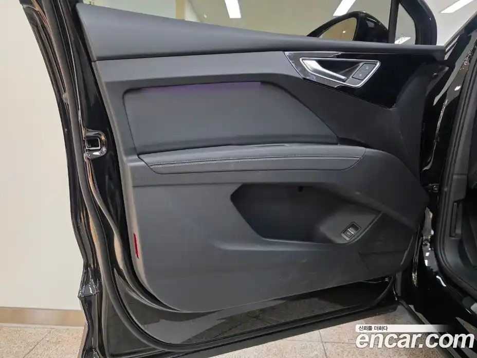 Audi Q4 e-tron 2026 автомат (гидро), фото 17