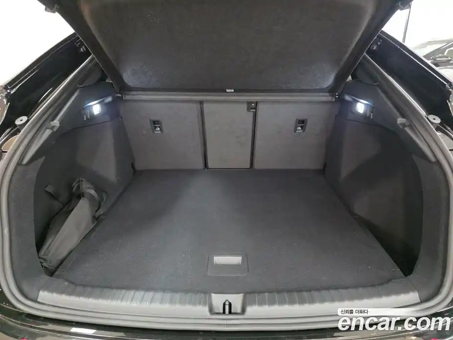 Audi Q4 e-tron 2026 автомат (гидро), фото 18