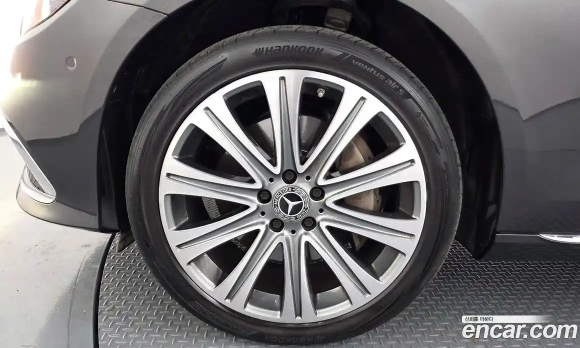 Mercedes-Benz E-Class 2022 2.0 автомат (гидро), фото 5