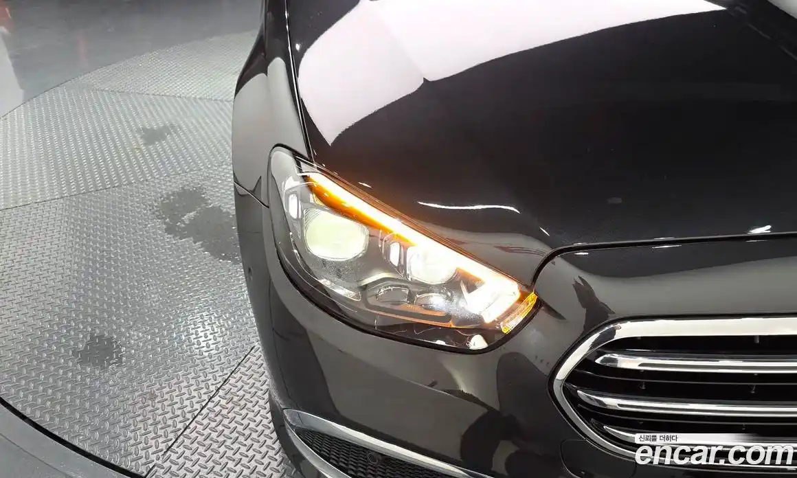 Mercedes-Benz E-Class 2022 2.0 автомат (гидро), фото 8