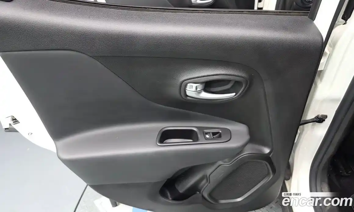Jeep Renegade 2020 2.4 автомат (гидро), фото 15
