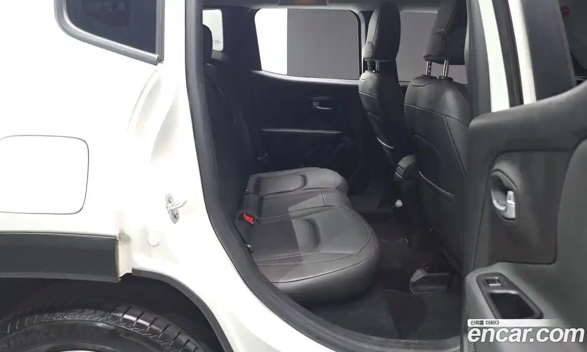 Jeep Renegade 2020 2.4 автомат (гидро), фото 17