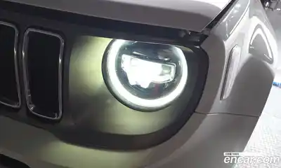 Jeep Renegade 2020 2.4 автомат (гидро), миниатюра 8
