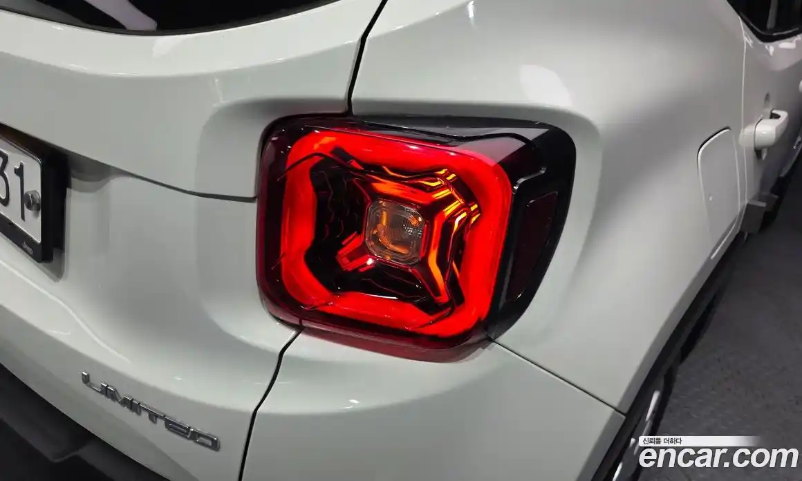 Jeep Renegade 2020 2.4 автомат (гидро), фото 9