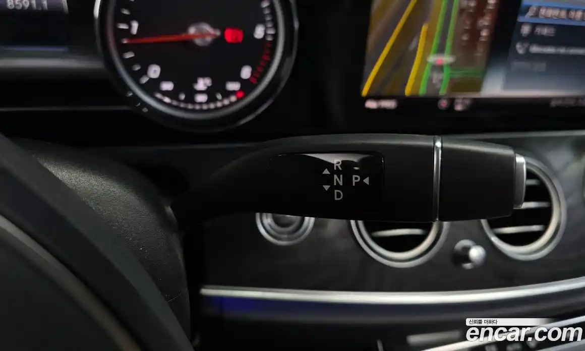 Mercedes-Benz E-Class 2018 1.9 автомат (гидро), фото 12