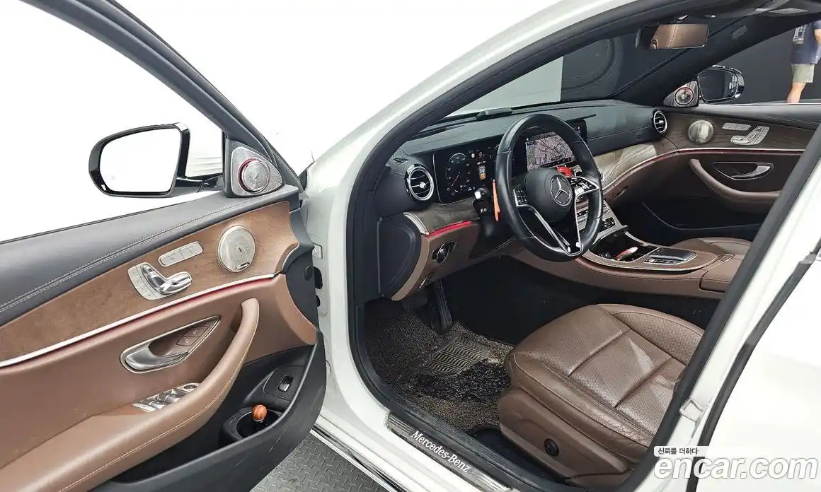 Mercedes-Benz E-Class 2021 2.0 автомат (гидро), фото 17