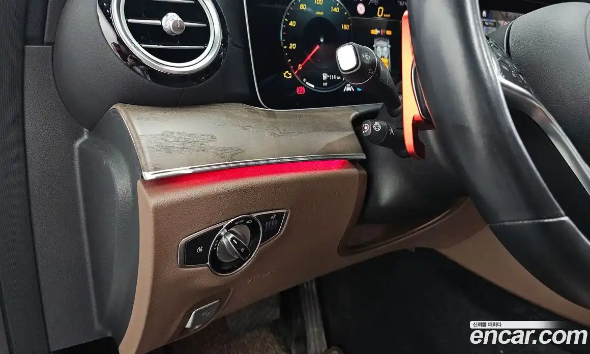 Mercedes-Benz E-Class 2021 2.0 автомат (гидро), фото 29
