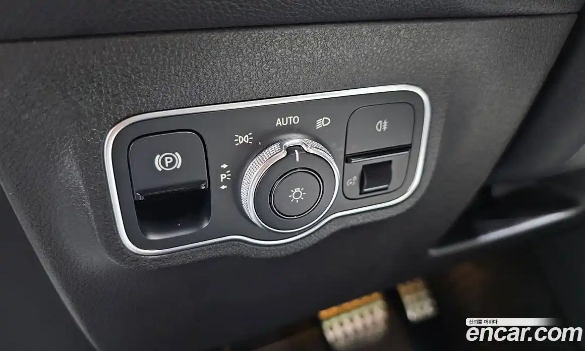 Mercedes-Benz GLB-Class 2020 2.0 гидро, фото 27