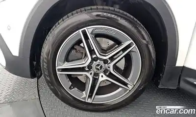 Mercedes-Benz GLB-Class 2020 2.0 гидро, миниатюра 4