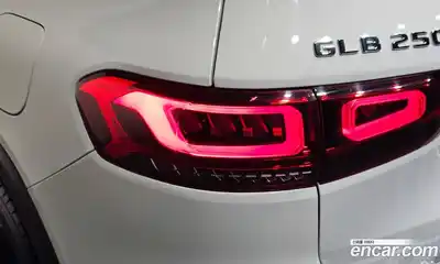 Mercedes-Benz GLB-Class 2020 2.0 гидро, миниатюра 8