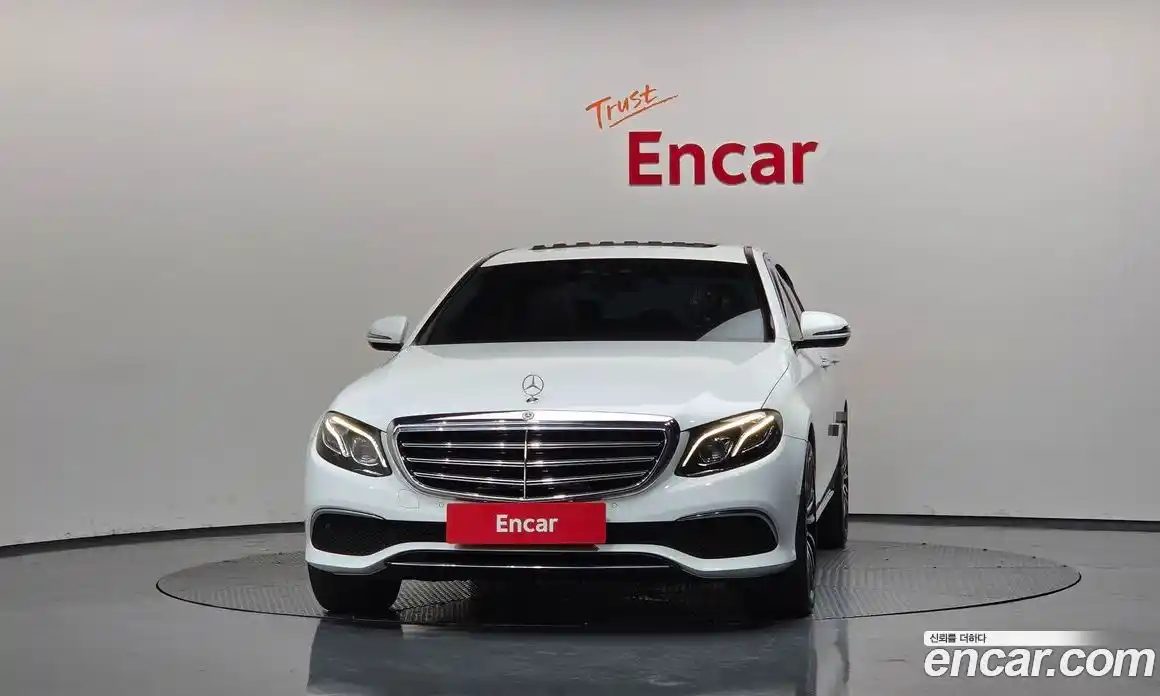 Mercedes-Benz E-Class 2018 1.9 автомат (гидро), фото 3