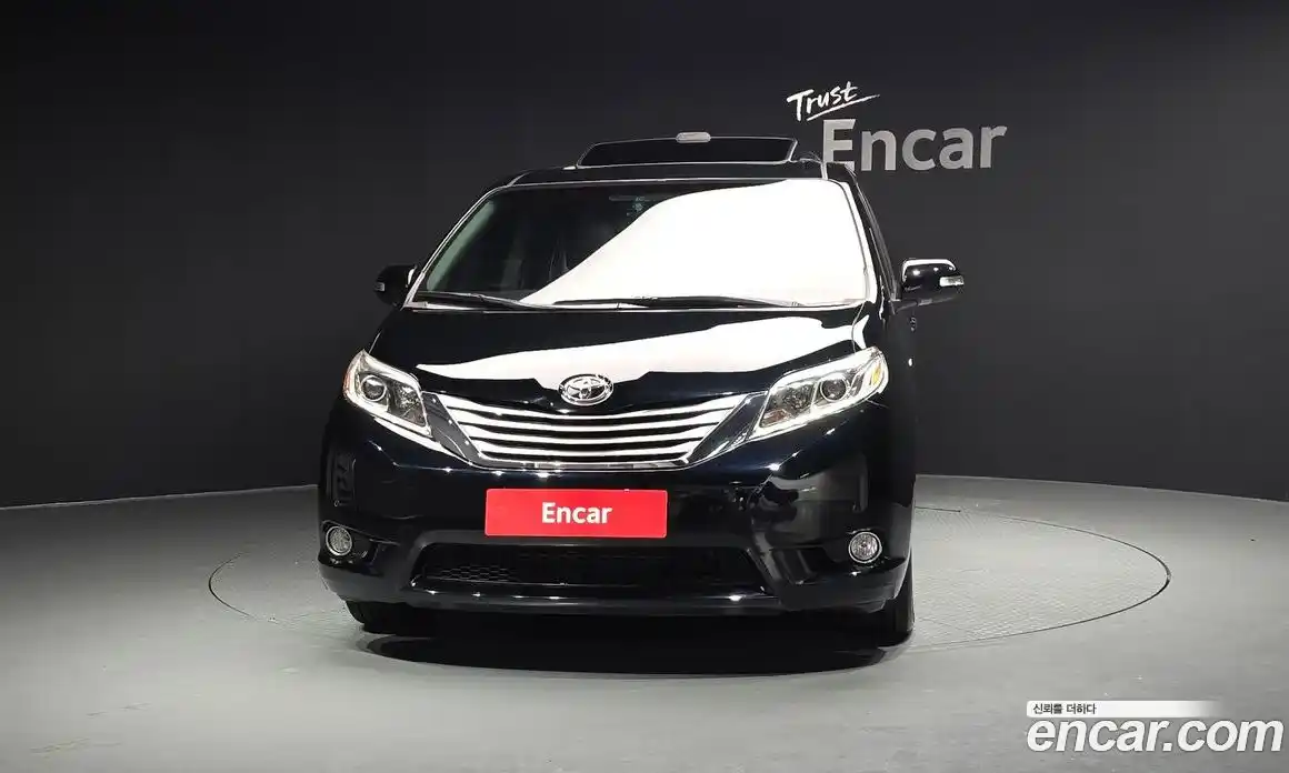 Toyota Sienna 2016 3.5 автомат (гидро), фото 3 Toyota Sienna 2016 3.5 автомат (гидро), фото 3
