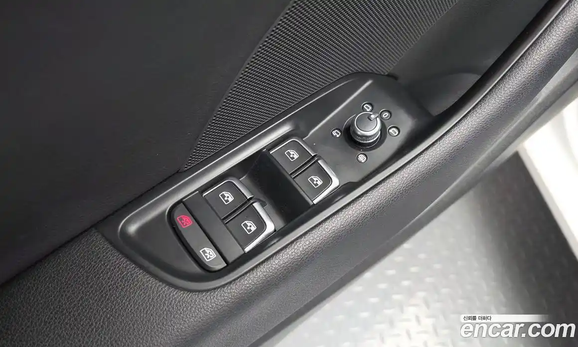 Audi A3 2018 2.0 автомат (гидро), фото 26