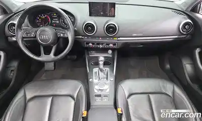 Audi A3 2018 2.0 автомат (гидро), миниатюра 10