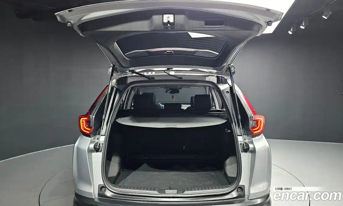 Honda CR-V 2021 1.5 автомат (гидро), фото 26