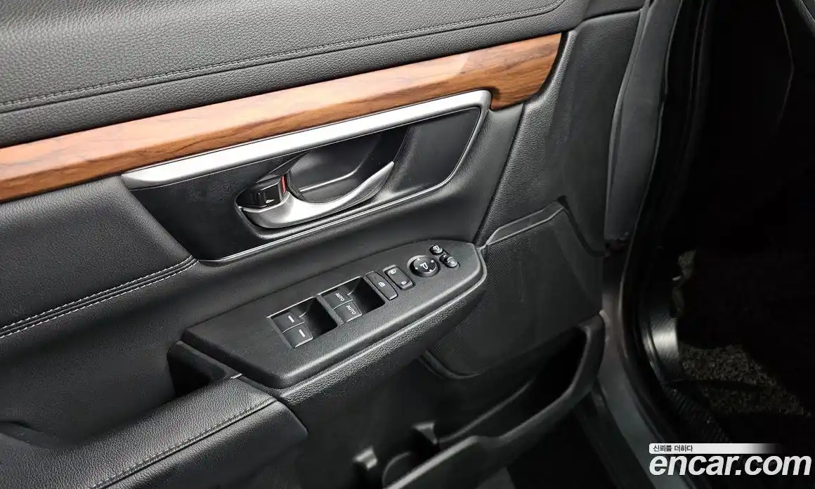 Honda CR-V 2021 1.5 автомат (гидро), фото 30
