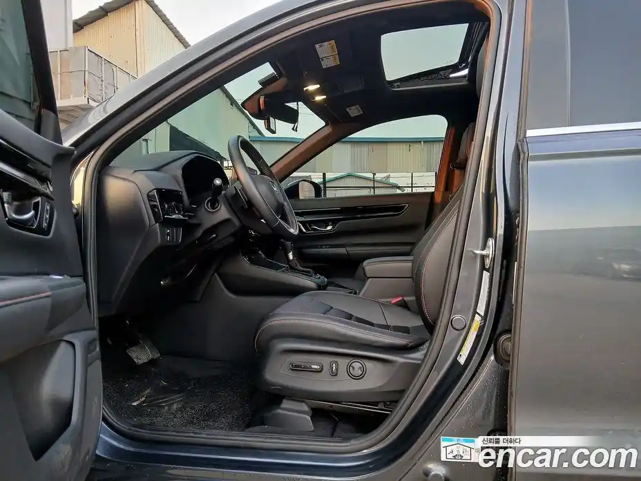 Honda CR-V 2024 2.0 автомат (гидро), фото 13