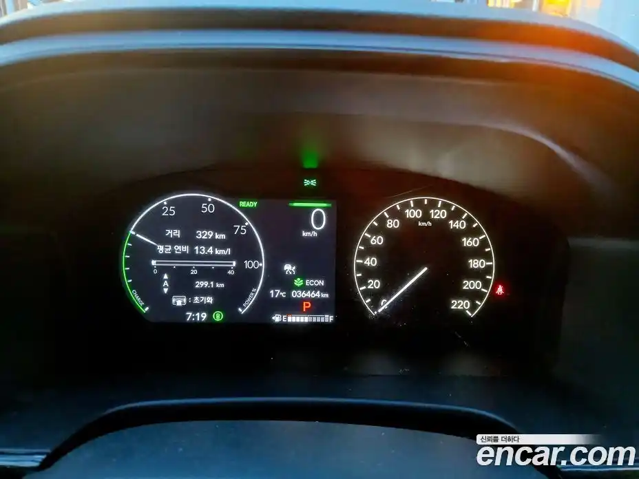 Honda CR-V 2024 2.0 автомат (гидро), фото 5