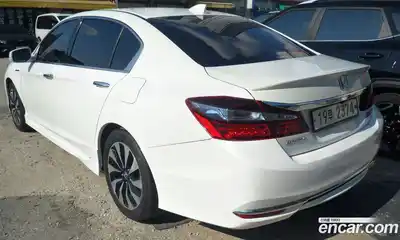 Honda Accord 2017 2.0 автомат (гидро), миниатюра 4