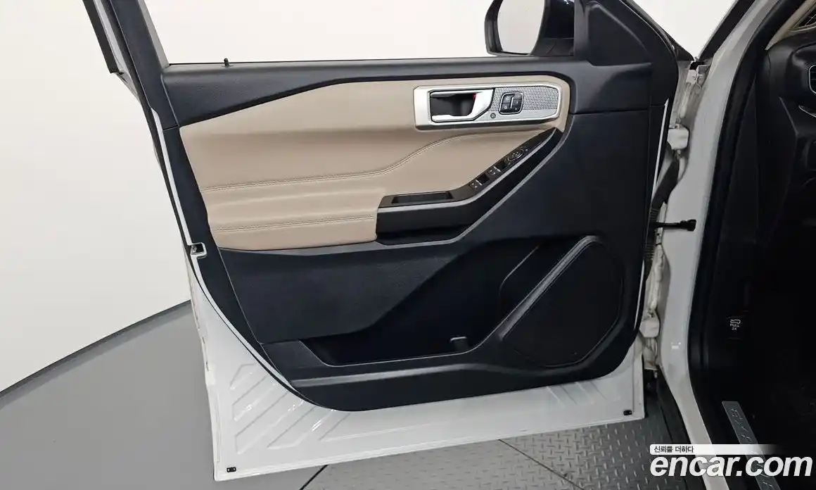 Ford Explorer 2020 2.3 автомат (гидро), фото 14