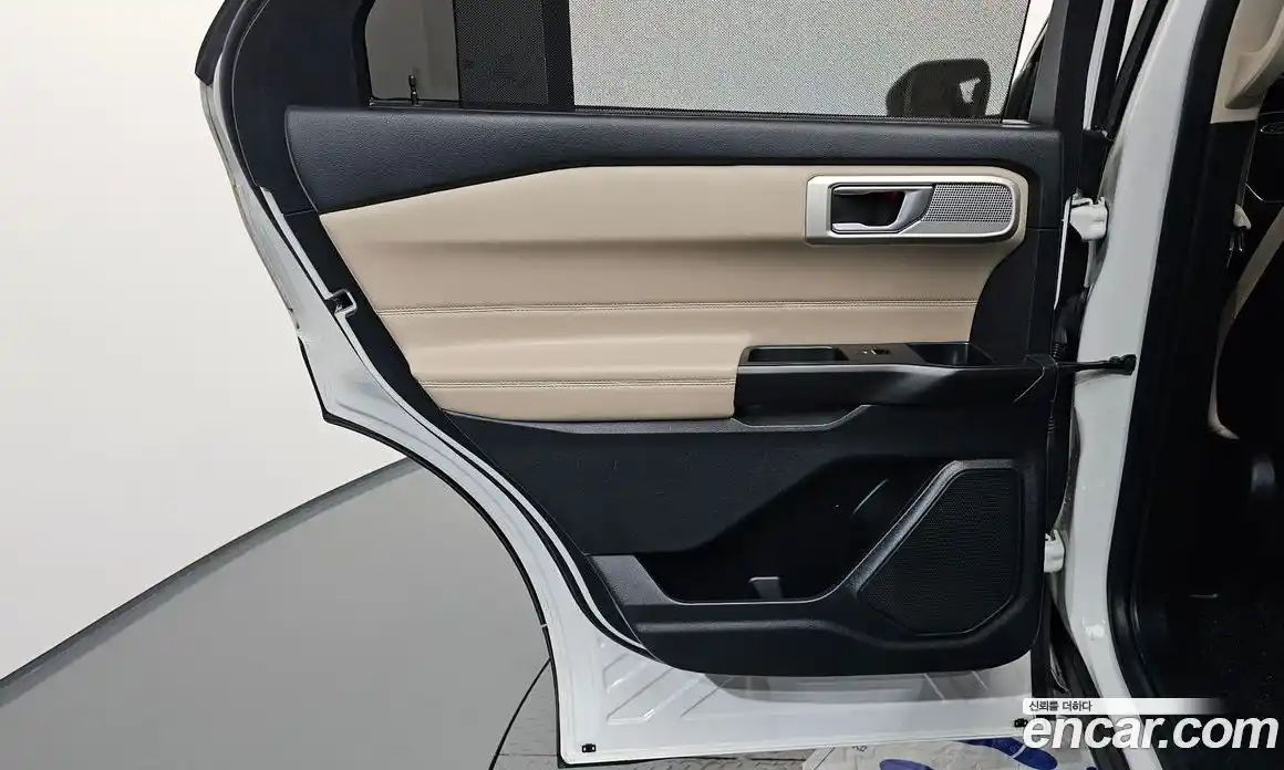 Ford Explorer 2020 2.3 автомат (гидро), фото 15