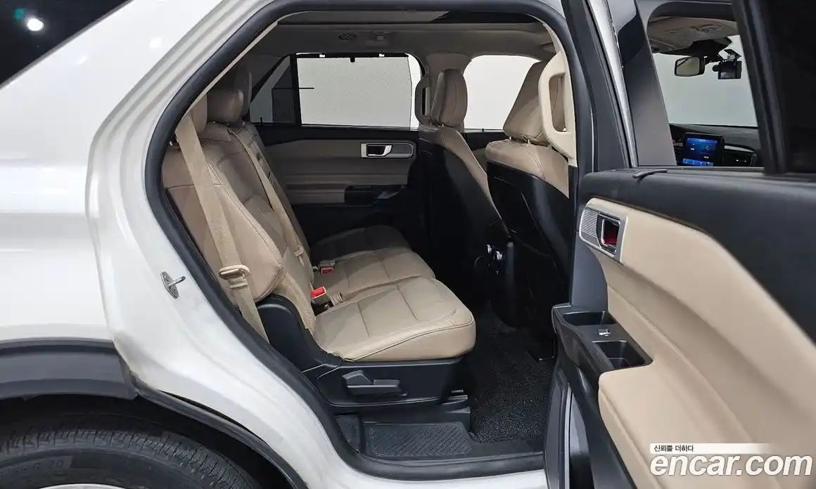 Ford Explorer 2020 2.3 автомат (гидро), фото 17