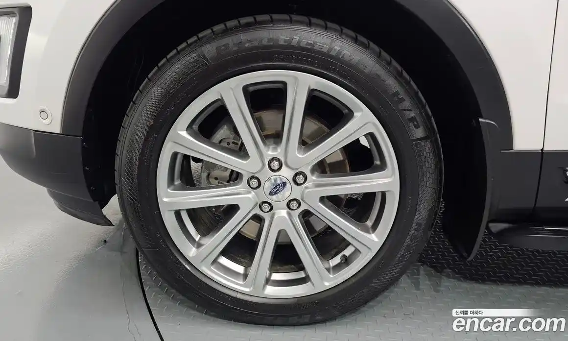 Ford Explorer 2017 2.3 автомат (гидро), фото 5