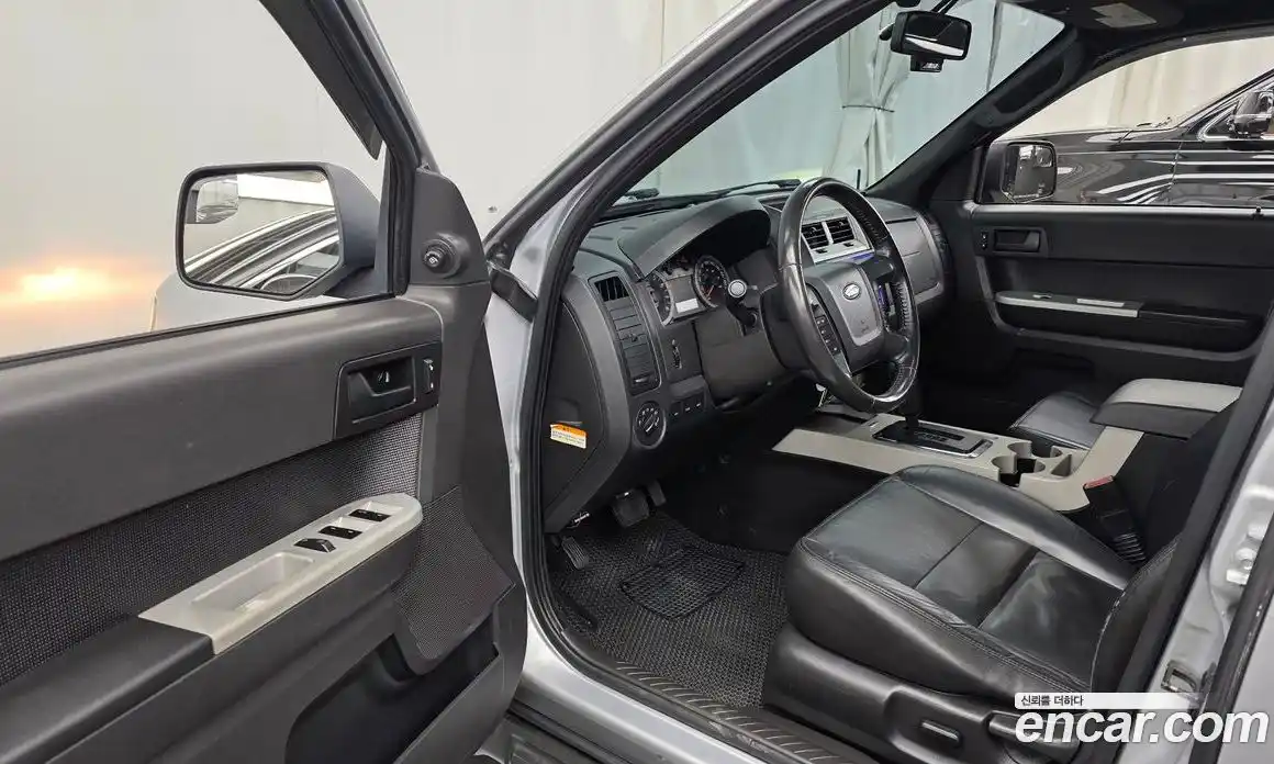 Ford Escape 2011 2.5 автомат (гидро), фото 10