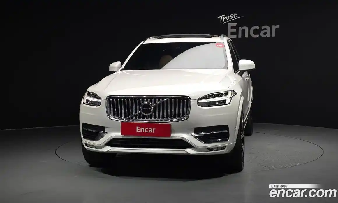 Volvo XC90 2023 2.0 автомат (гидро), фото 3