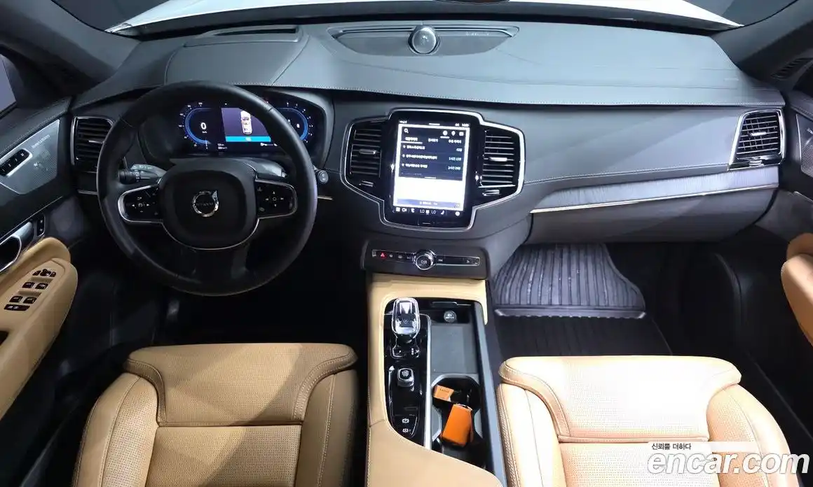 Volvo XC90 2023 2.0 автомат (гидро), фото 7