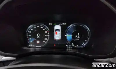 Volvo XC60 2020 2.0 автомат (гидро), миниатюра 11