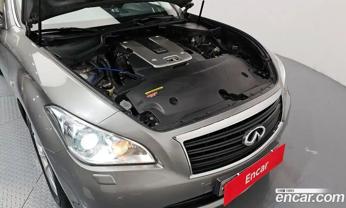 Infiniti M 2010 3.7 автомат (гидро), фото 6 Infiniti M 2010 3.7 автомат (гидро), фото 6