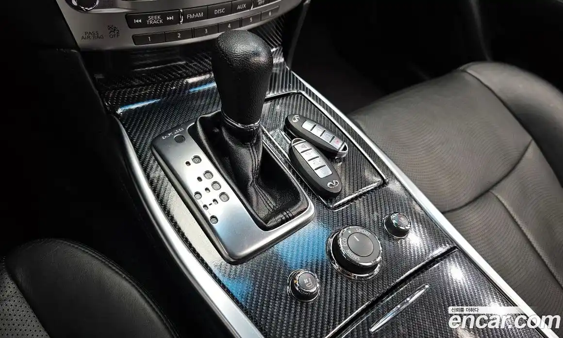 Infiniti M 2010 3.7 автомат (гидро), фото 9 Infiniti M 2010 3.7 автомат (гидро), фото 9