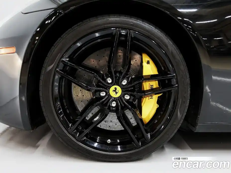 Ferrari FF 2012 6.3 автомат (гидро), фото 5