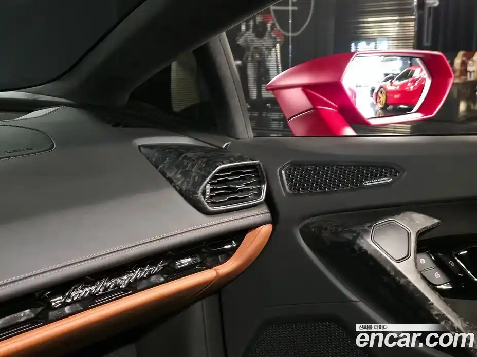 Lamborghini Huracan 2017 5.2 автомат (гидро), фото 14 Lamborghini Huracan 2017 5.2 автомат (гидро), фото 14