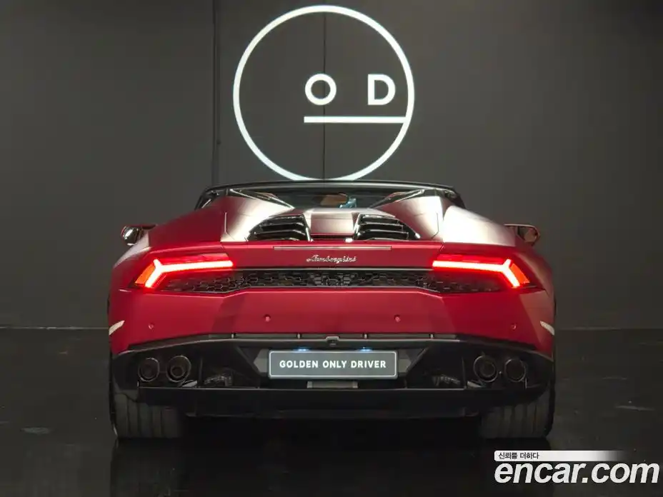 Lamborghini Huracan 2017 5.2 автомат (гидро), фото 4 Lamborghini Huracan 2017 5.2 автомат (гидро), фото 4