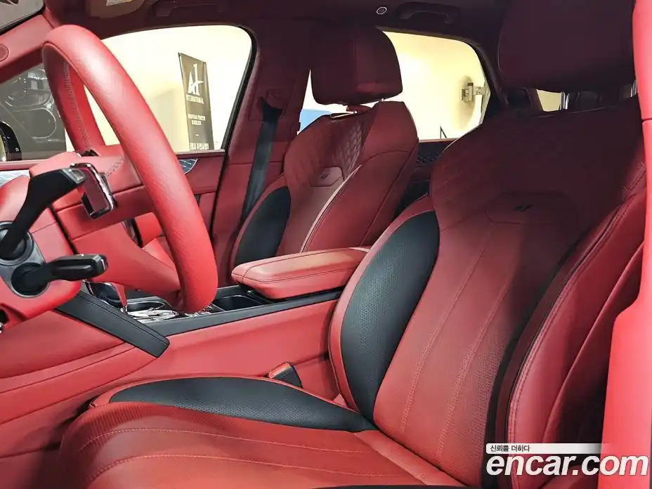 Bentley Bentayga 2022 4.0 автомат (гидро), фото 8 Bentley Bentayga 2022 4.0 автомат (гидро), фото 8
