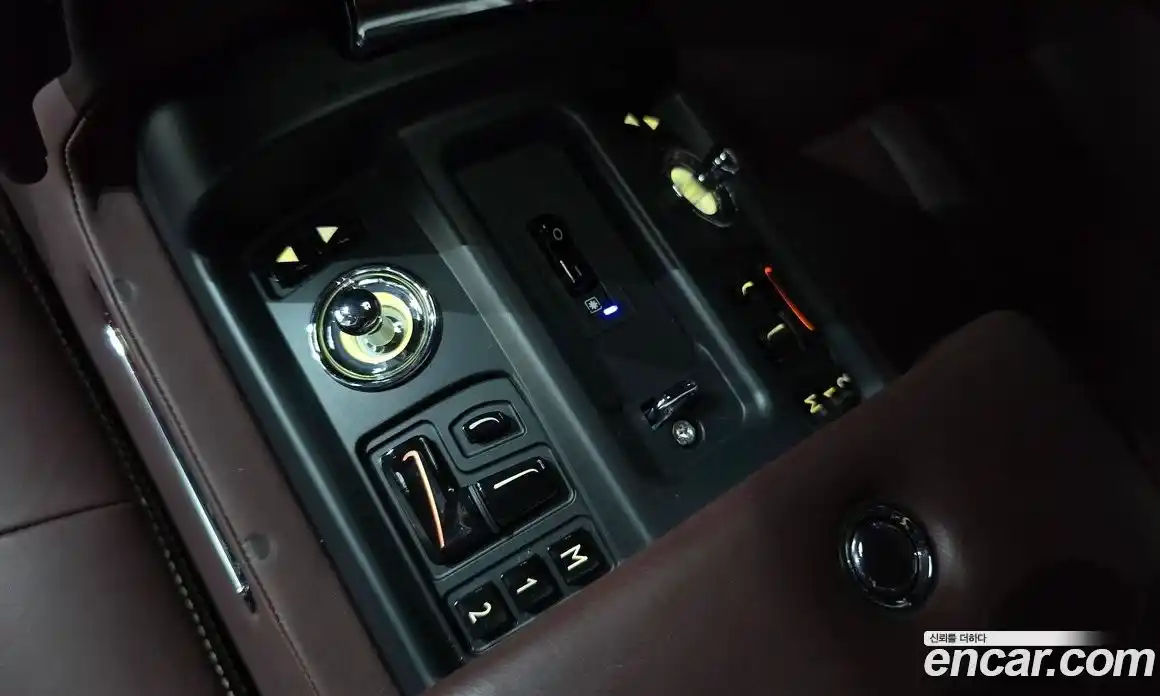 Rolls-Royce Phantom 2014 6.7 автомат (гидро), фото 17 Rolls-Royce Phantom 2014 6.7 автомат (гидро), фото 17
