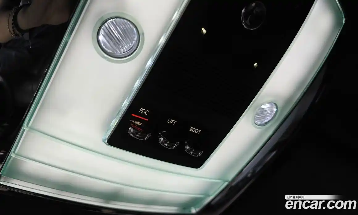 Rolls-Royce Phantom 2014 6.7 автомат (гидро), фото 19 Rolls-Royce Phantom 2014 6.7 автомат (гидро), фото 19