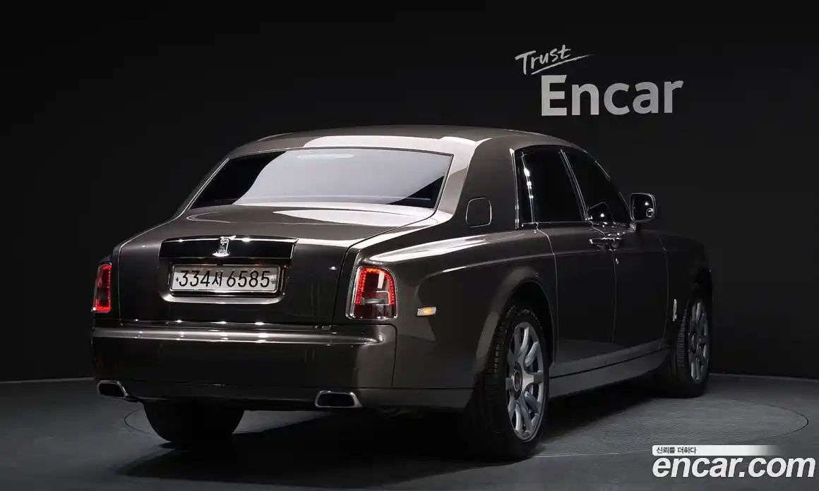 Rolls-Royce Phantom 2014 6.7 автомат (гидро), фото 2 Rolls-Royce Phantom 2014 6.7 автомат (гидро), фото 2