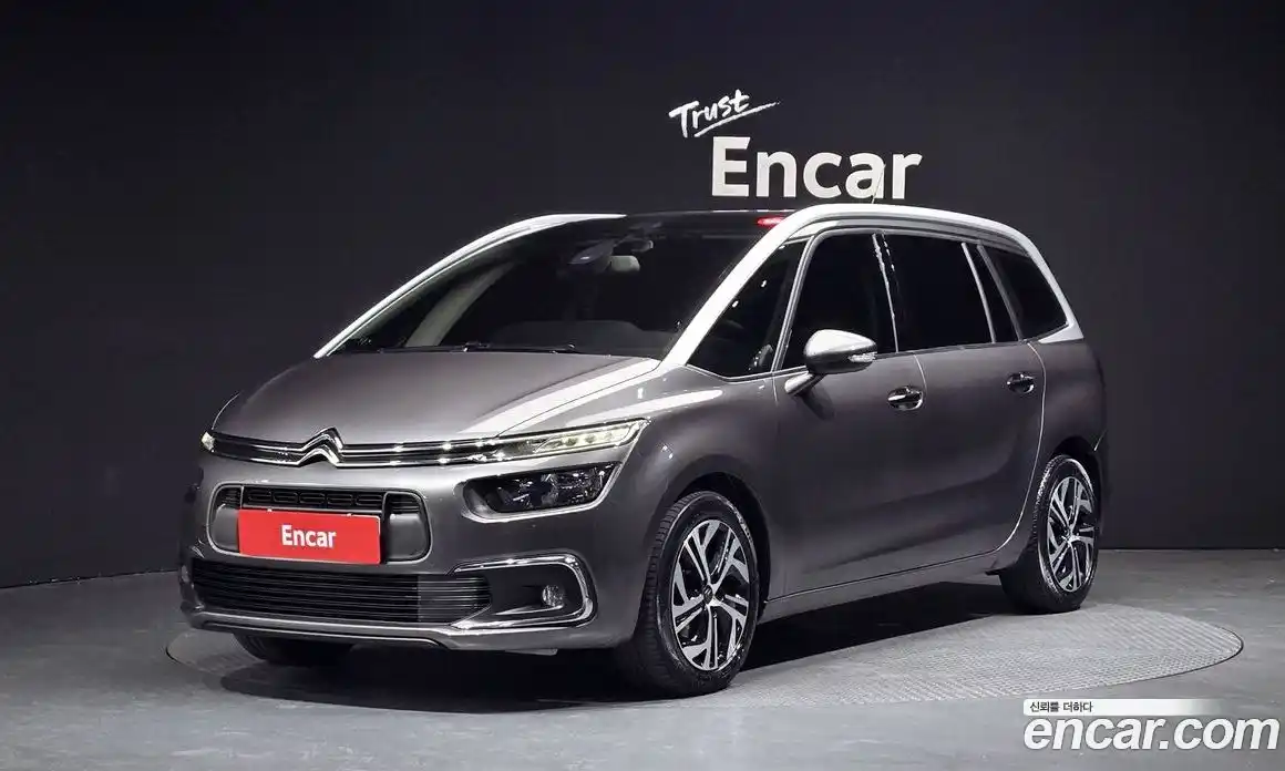 Citroen C4 Picasso 2018 1.6 автомат (гидро), фото 1 Citroen C4 Picasso 2018 1.6 автомат (гидро), фото 1