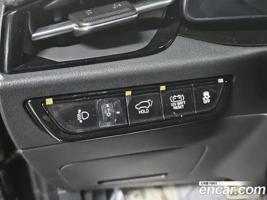 Kia Niro 2024 1.6 автомат (гидро), фото 12