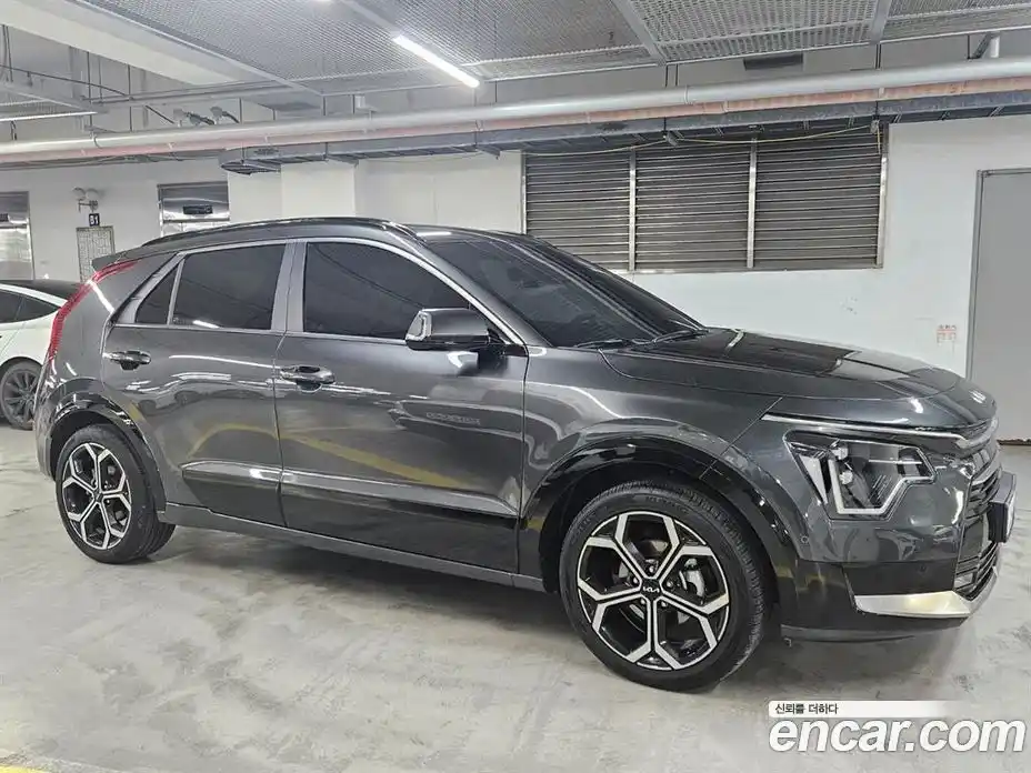 Kia Niro 2024 1.6 автомат (гидро), фото 4