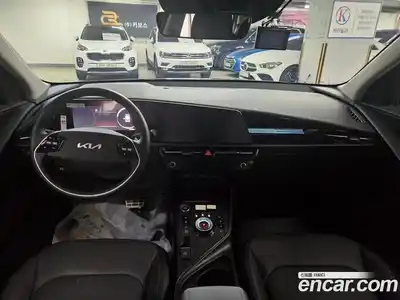 Kia Niro 2024 1.6 автомат (гидро), миниатюра 7