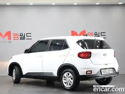 Hyundai Venue 2020 1.6 автомат (гидро), миниатюра 4
